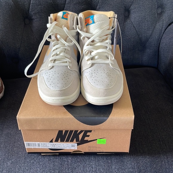 Air Jordan 1 Zoom Air CMFT 2 Size 10 - Picture 2 of 4